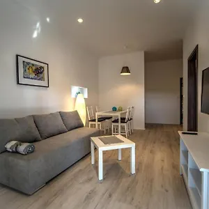 Estelle Apartment
